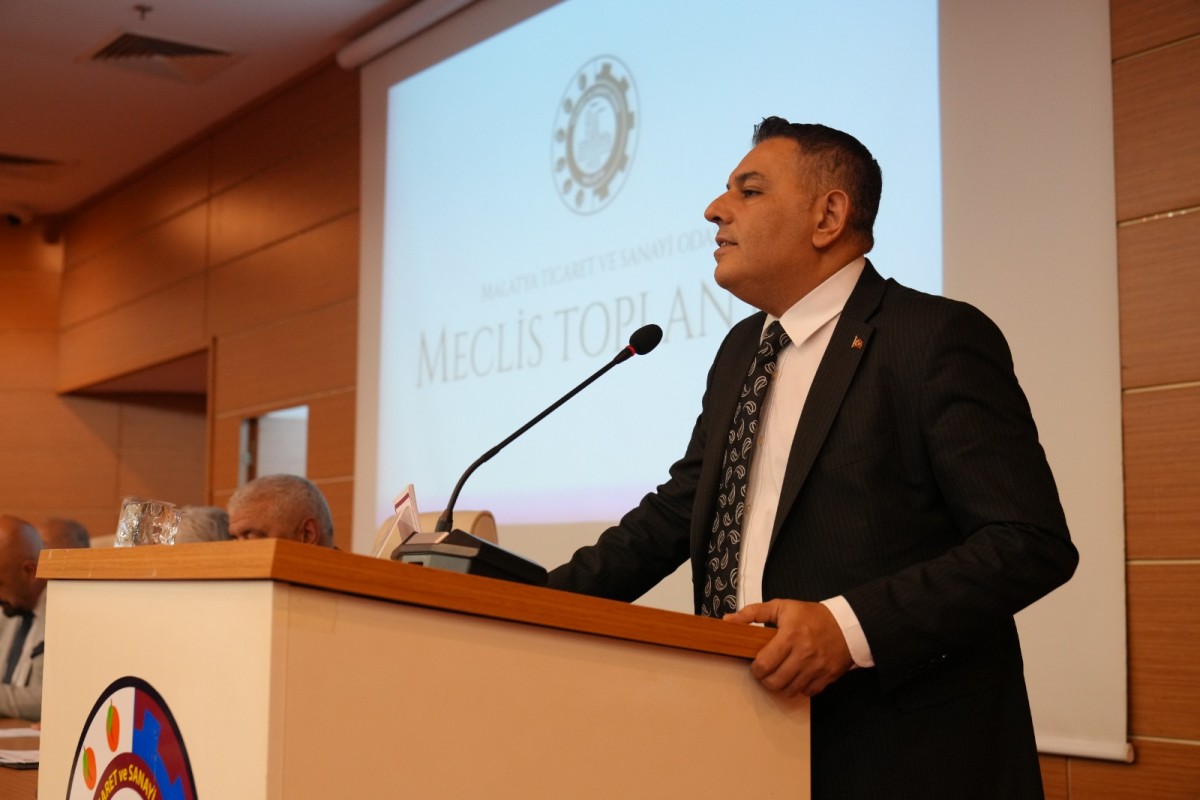 Sadıkoğlu, Uçak Sefer Sayısının Artırılması İçin Girişimde Bulundu