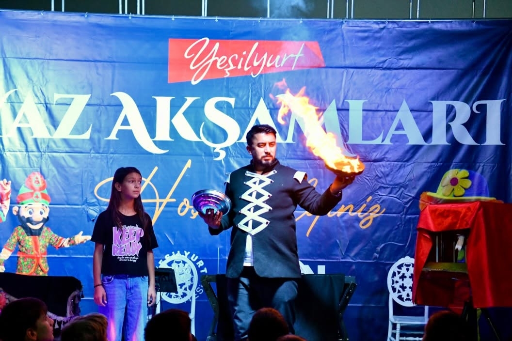 İlyas Mahallesi'nde Yeşilyurt Yaz Akşamları Coşkusu Yaşandı